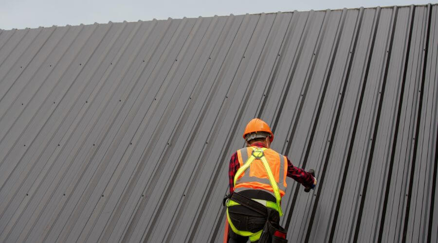 Expert top industrial roofings services in Edroy, TX